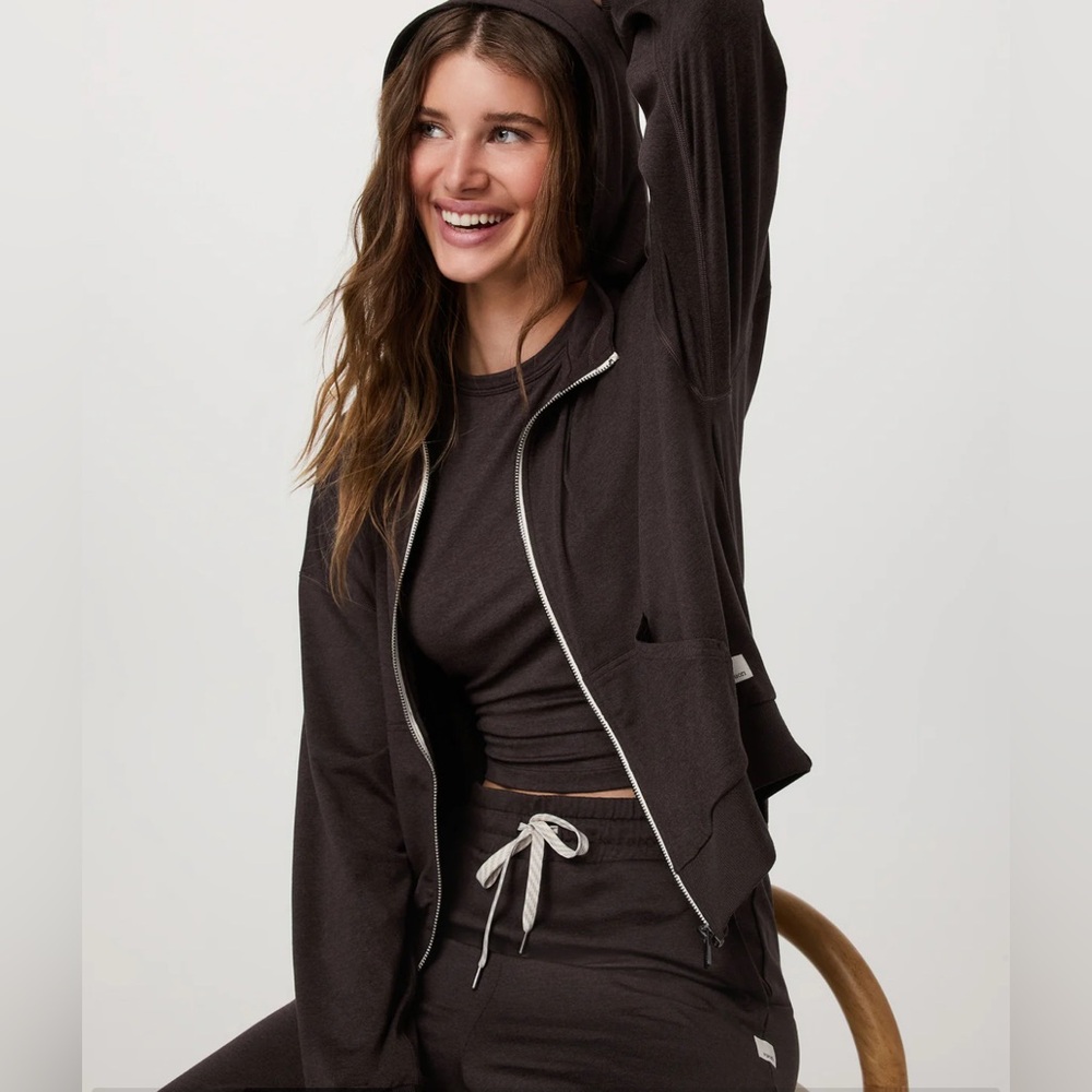 NWT Vuori Halo Modern Full Zip Hoodie - Kale